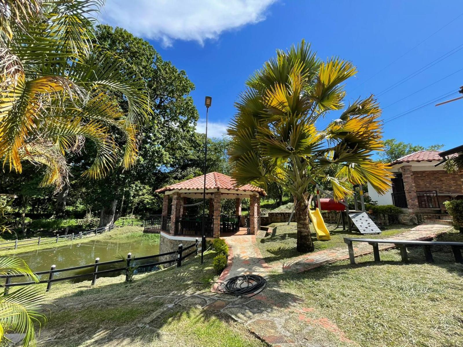 Rancho San Luis, Paramo Exterior photo